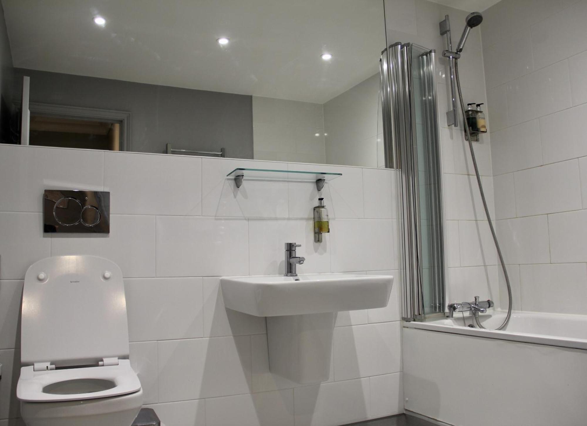 Blue Boar Hotel Maldon Δωμάτιο φωτογραφία