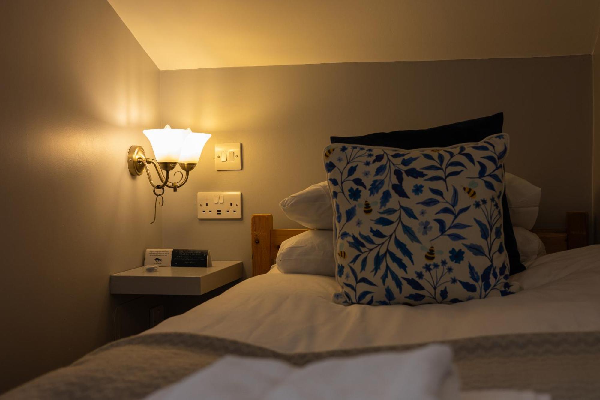 Blue Boar Hotel Maldon Δωμάτιο φωτογραφία
